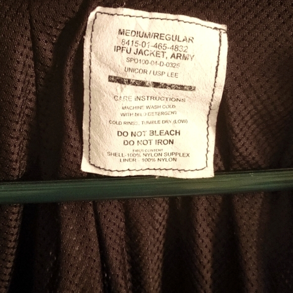 Vintage US ARMY Waterproof Reflective Unisex.  IPFU Jacket, UNICOR / USP Lee - Picture 3 of 7